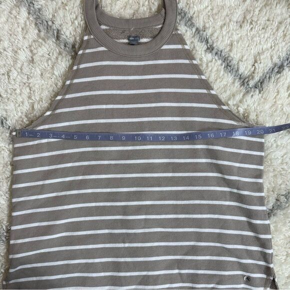Striped Sleeveless Tops Set - Picture 4 of 9